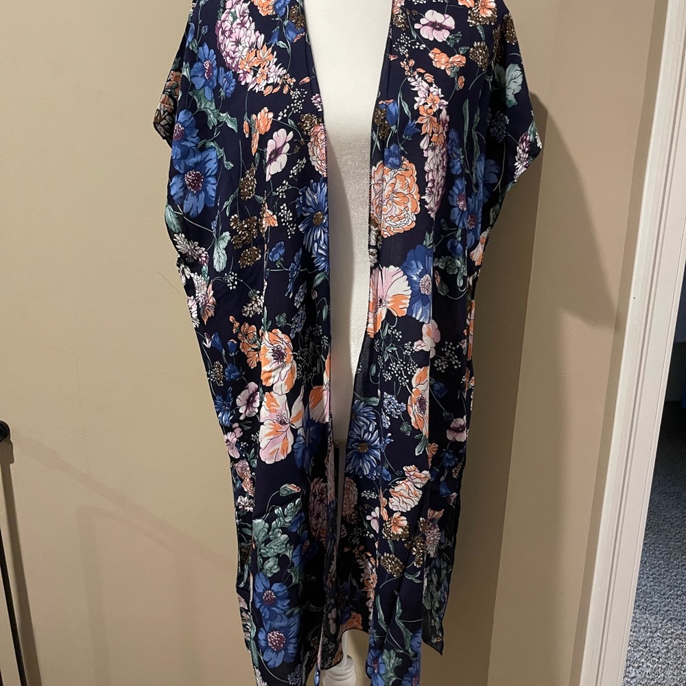 Floral Patterned Kimono
